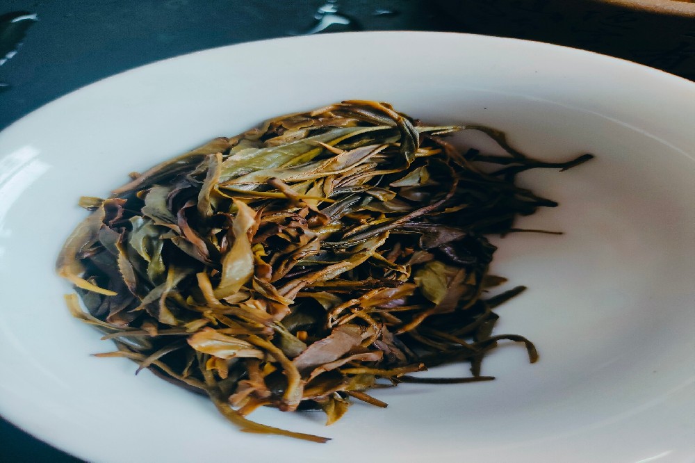六堡茶参香深度解析：珍稀老茶的雅致香型，结合历史工艺与产区科普